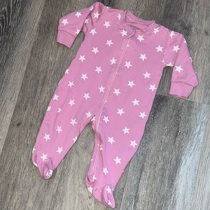 Kissy Love star print zip onesie footie